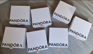 7 Cajas Pandora Blancas vacías 
Excelente estado