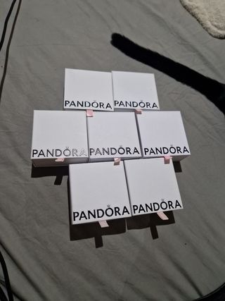 7 Cajas Pandora Blancas vacías 
Excelente estado