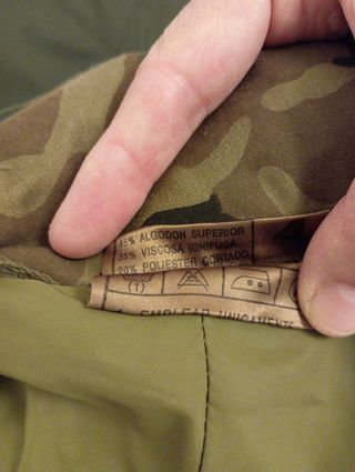 Chaqueta militar camuflaje sin usar