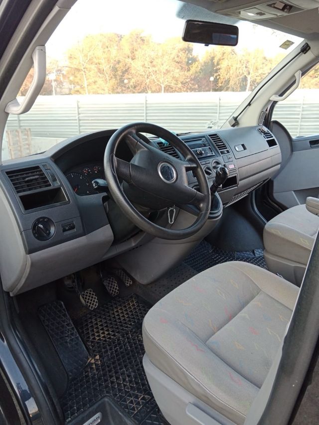 Volkswagen Transporter T5 2006