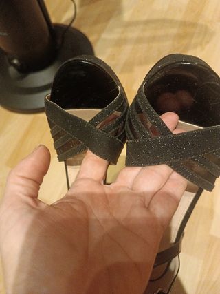 Tacones negros CHC Shoes