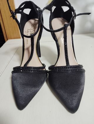 Zapatos Sisse negros tacón 10cm talla 36