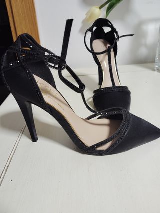Zapatos Sisse negros tacón 10cm talla 36