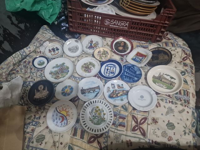 Platillos recuerdos varios paises