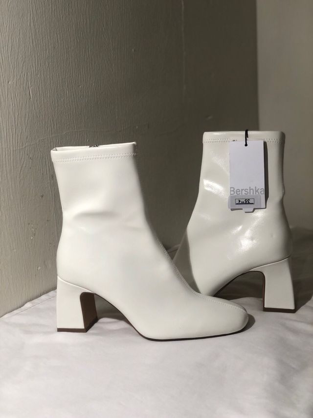 Botines Bershka blancos, talla 37