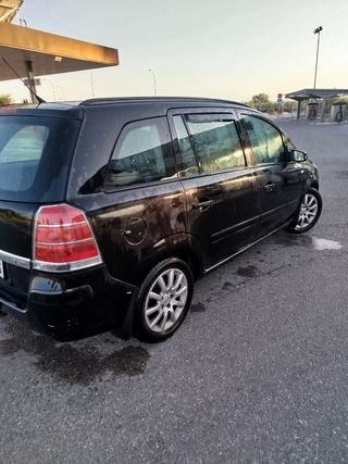 Opel Zafira 2008