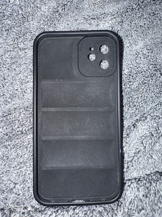 Funda iPhone 11 acolchada negra
