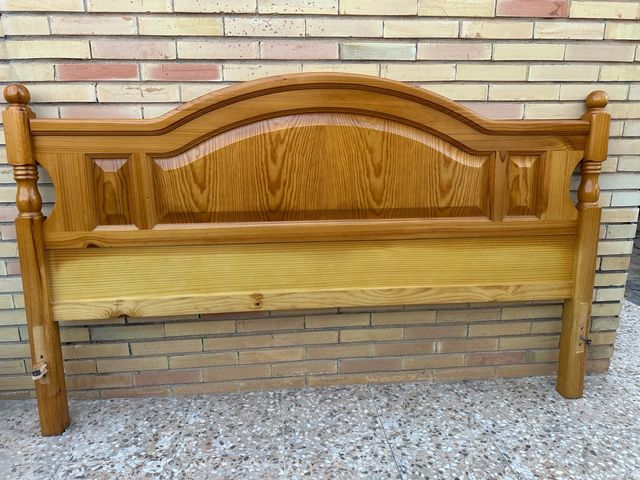 Testiera provenzale in legno massello