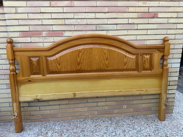 Testiera provenzale in legno massello