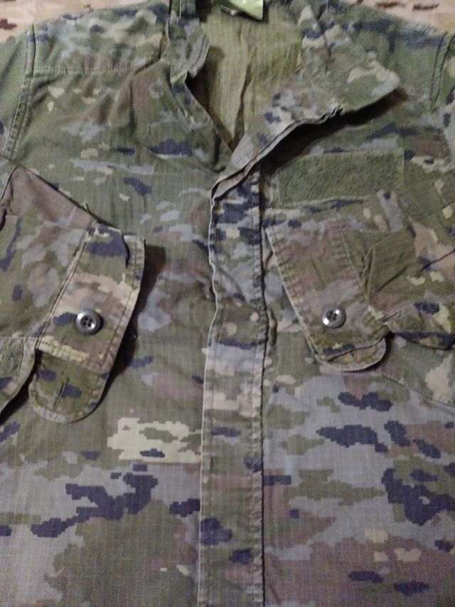 Camisa militar camuflaje