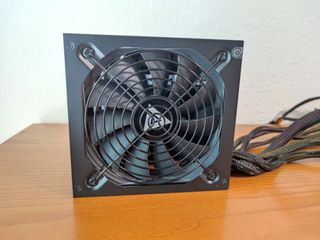 Fuente APEVIA 1000W ATX-PR1000W