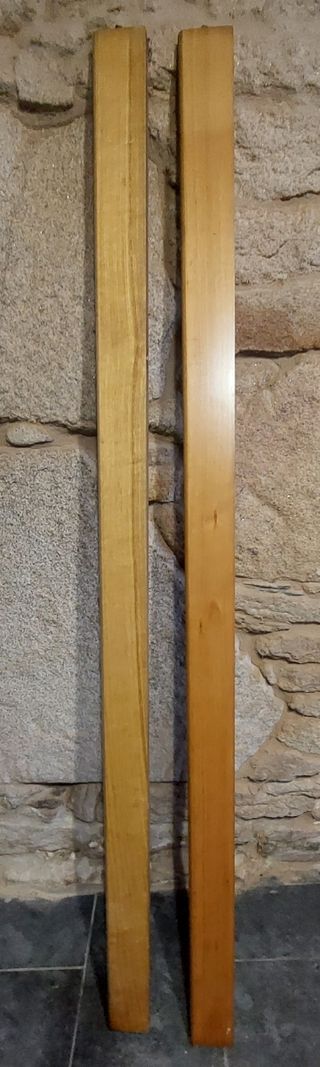 Cama de madera maciza y somier de lamina