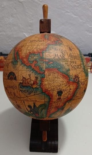 Mappamondo antico in legno - 17x17x25cm