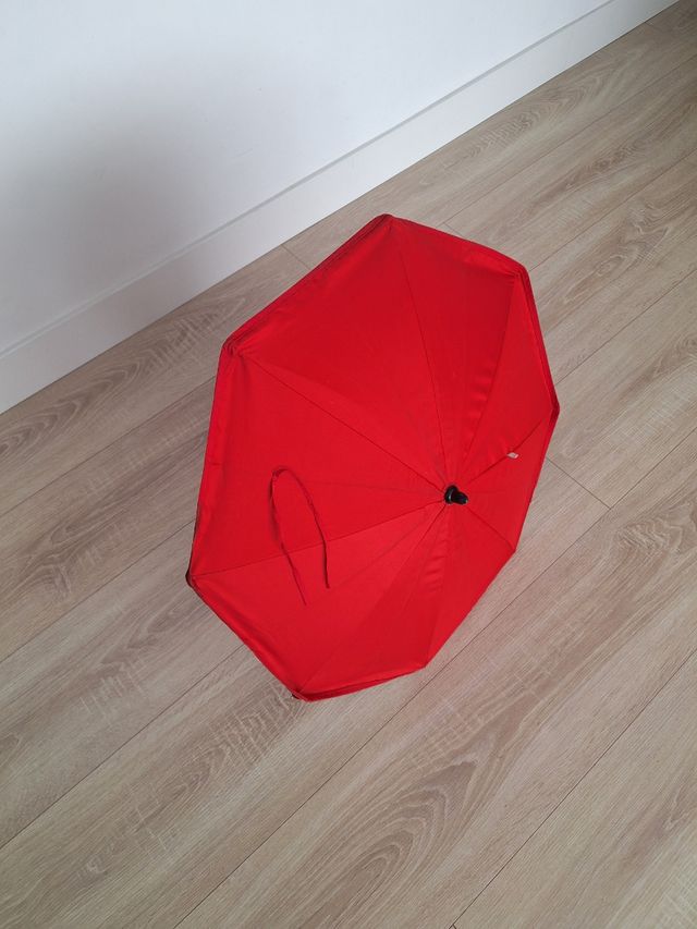 Sombrilla carrito bebé roja