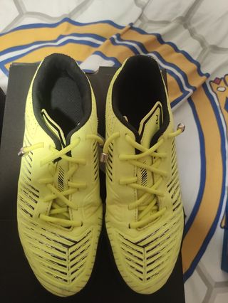 Zapatillas fútbol niño/a talla 37