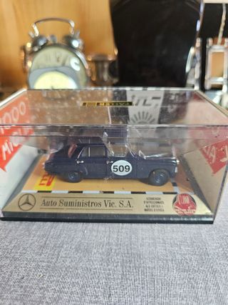 Mercedes-Benz 250SE 1:43