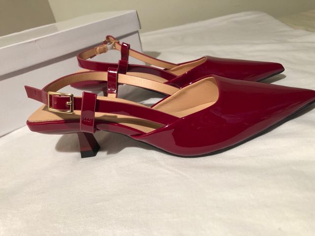 Tacones rojos talla 37