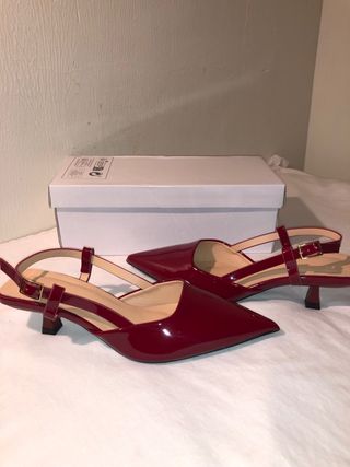 Tacones rojos talla 37
