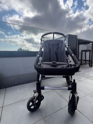 Bugaboo chasis con silla de paseo