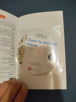 EVASION NIVEAU 1 DANS LA MAISON BLEUE + CD