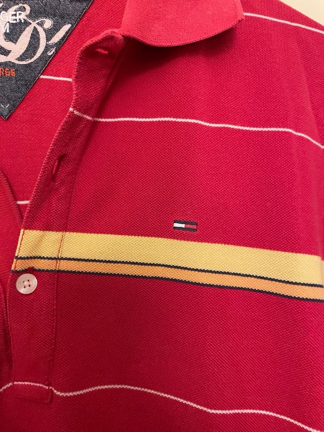 Polo Manga corta Hilfiguer Denin rojo.