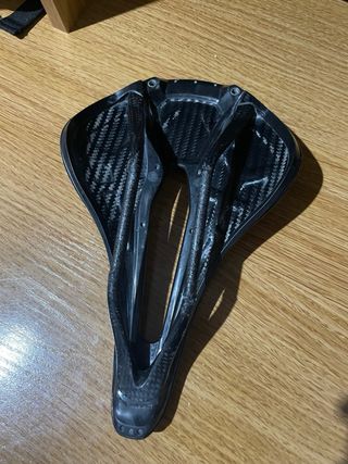 Sillín S-Works carbono LEER