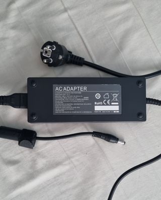 Adaptador AC 120V Portátil