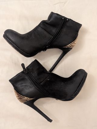 Zapatos de vestir +Botines negros tacón alto