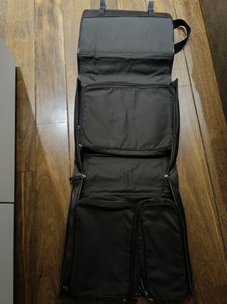 Maleta Armani Casa Marrón piel porta trajes 
