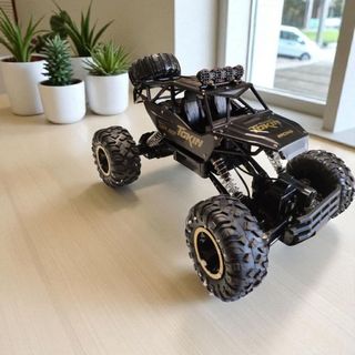 Coche teledirigido 4x4 Todoterreno