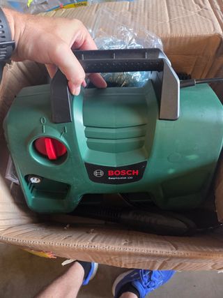 Bosch EasyAquatak 120 - Hidrolimpiadora 1500w.