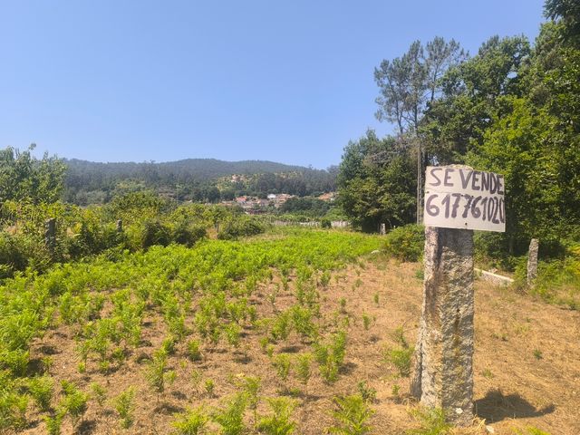 Terreno 800m2 - tel 658294052