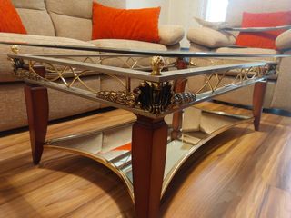 Mesa centro cristal madera dorada