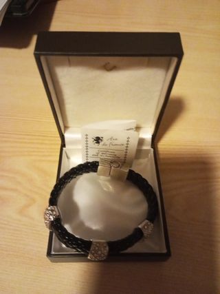 Pulsera cuero negra-plata con cristales de SWAROSK