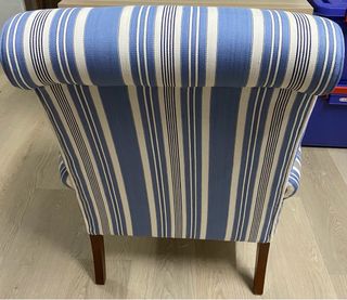 Sillón rayas azul y blanco