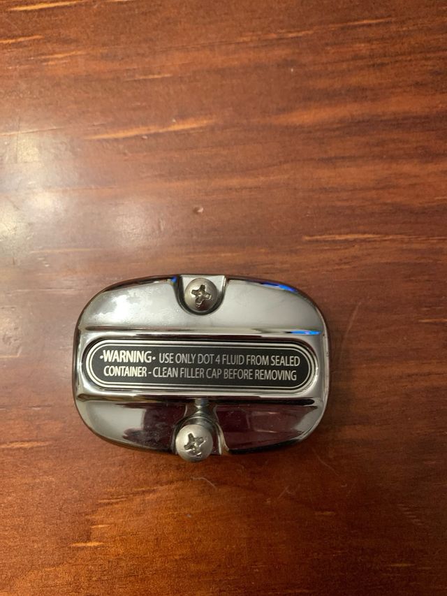 Tapa liquido freno Harley Davidson