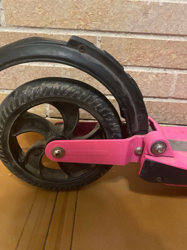 Patinete eléctrico ecoXtreme rosa