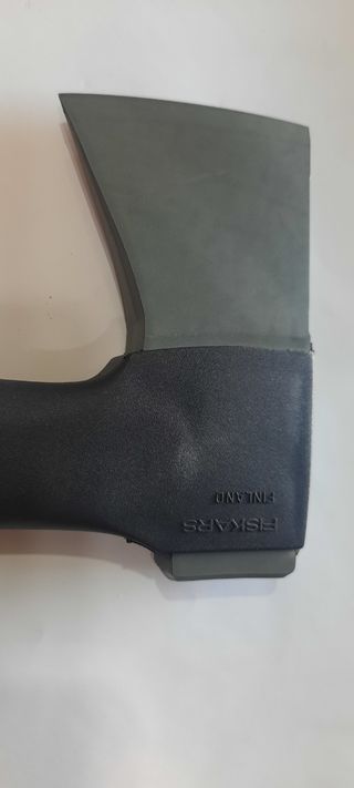 Hacha Fiskars: Hacha pequeña