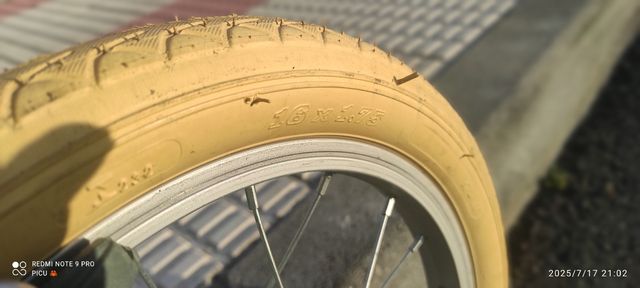 Bicicleta Bobbin GingerSnap 16" Verde Mint