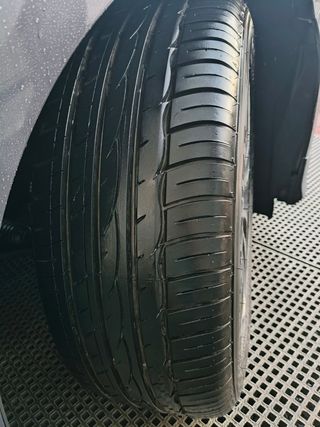 Ford Focus 2012, 1.6. Cambio-vendo