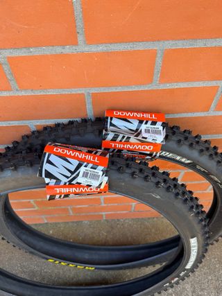 2 Pneus Maxxis WetScream 27.5x2.5 Super Tacky