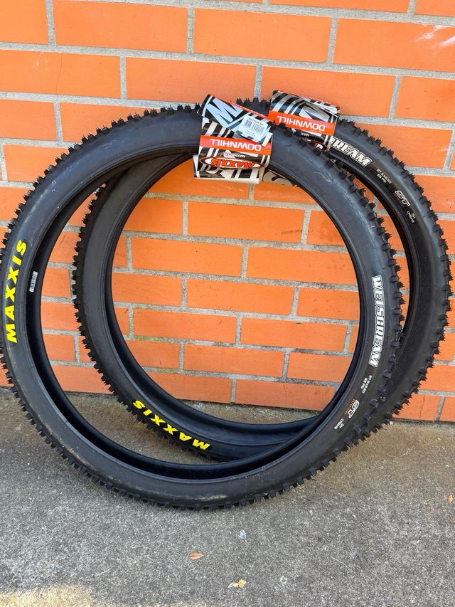 2 Pneus Maxxis WetScream 27.5x2.5 Super Tacky