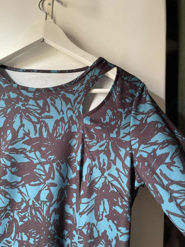 Vestido castanho e azul - ótimo estado