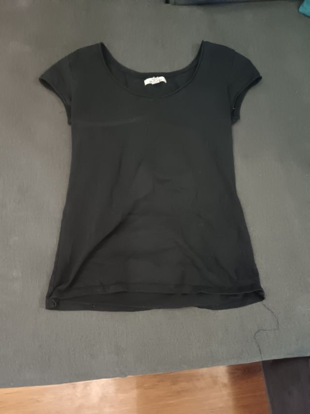 Camiseta negra manga corta