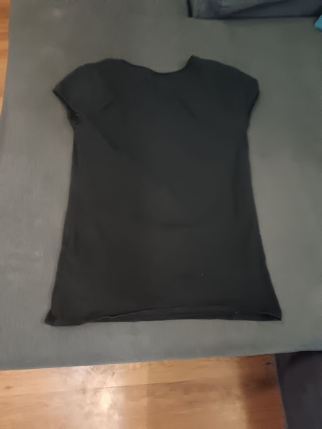 Camiseta negra manga corta