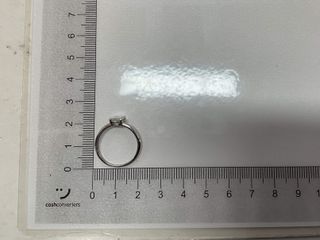 sortija oro 18k con piedra con diamante de laboratorio