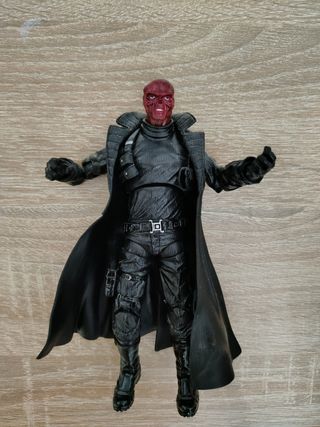 Figura Red Skull Marvel Legends Studios Avengers