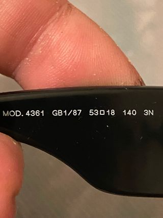 Gafas Versace Unisex - Negras y Doradas