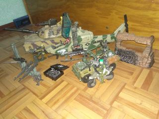 Lote juguetes militares