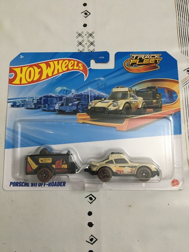 Hot Wheels Porsche 911 Off-Roader